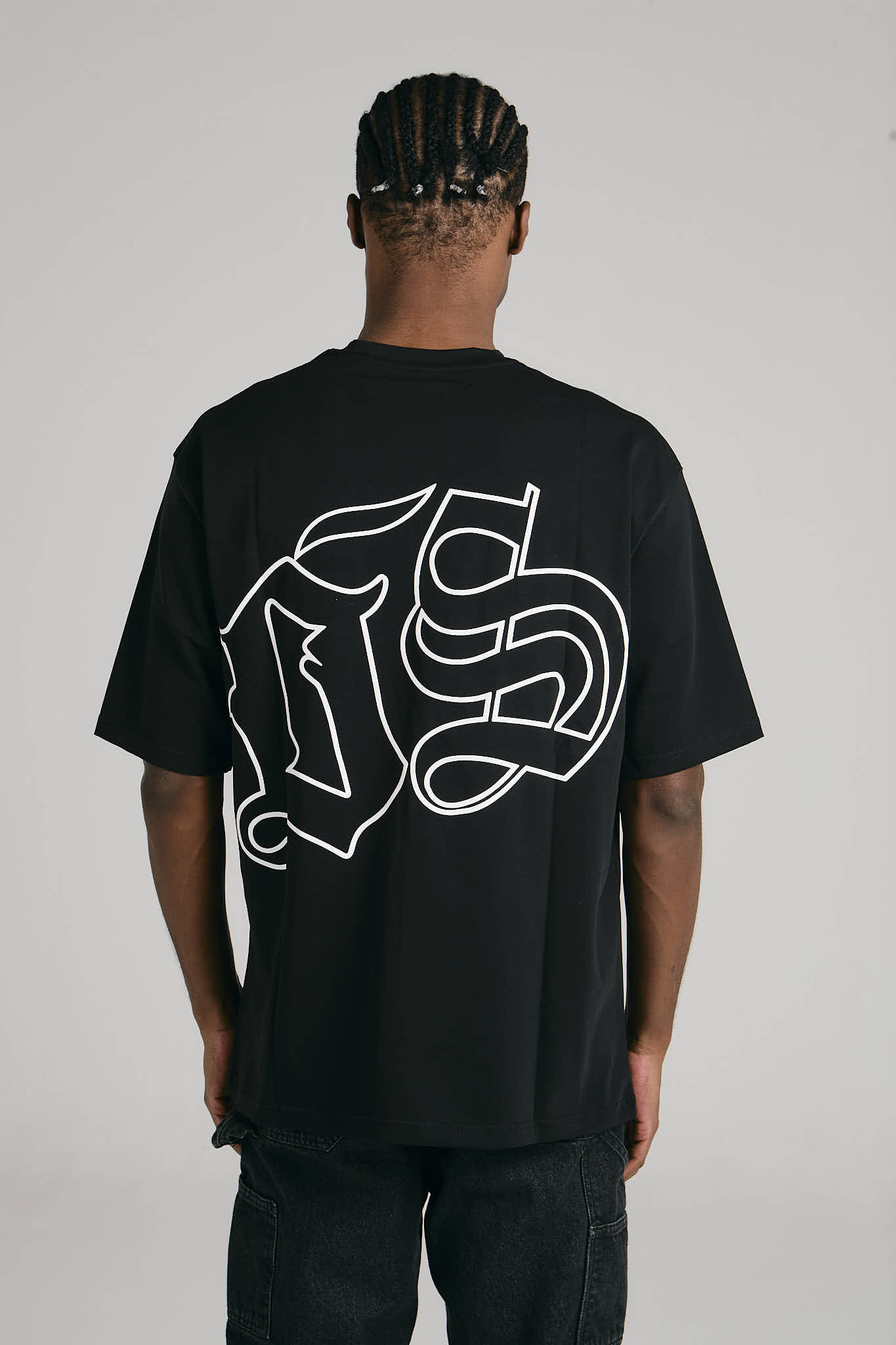 THE DROPCAP TEE