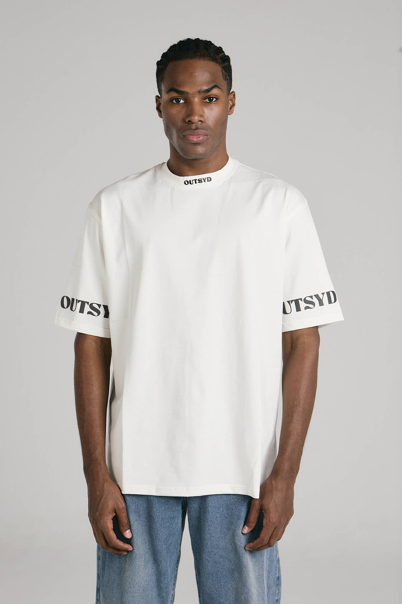 ESSENCE TEE