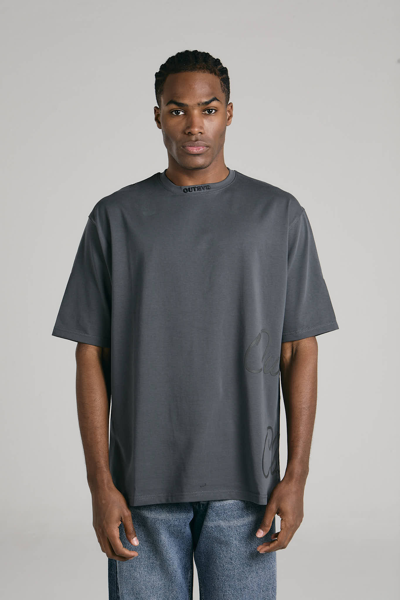 SCRIPTED SYD TEE